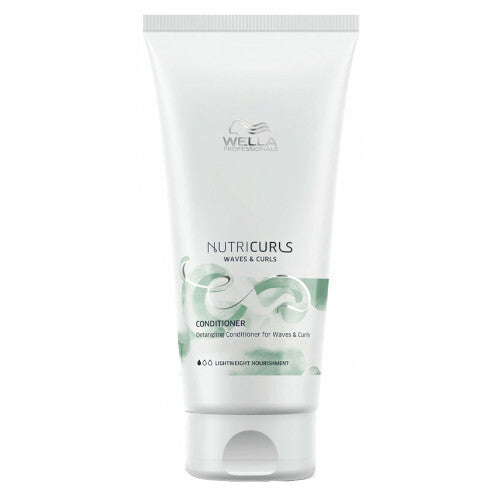 „Wella Professional Nutricurls Waves & Curls“ kondicionierius – maitinamasis kondicionierius banguotiems ir garbanotiems plaukams.
